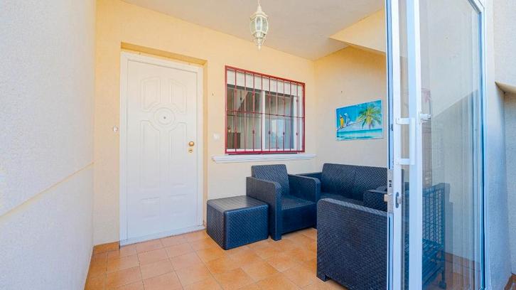Begane grond met 2 slaapkamers te koop in Orihuela, Immo, Buitenland, Spanje, Appartement, Dorp