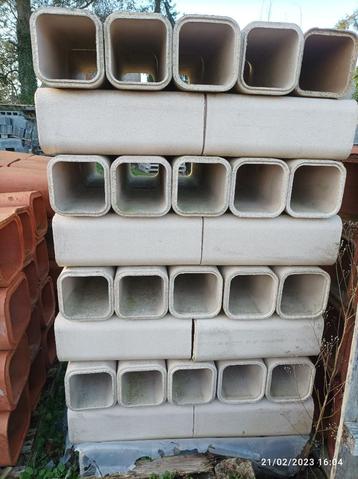 BUSHELS TERRACOTTA, OF VUURVAST, OF VUURVAST BETON beschikbaar voor biedingen