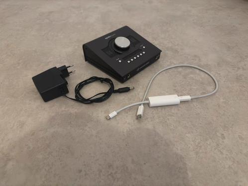 Audio Interface : UAD Apollo twin MKII + Thunderbolt kabels, Muziek en Instrumenten, Overige Muziek en Instrumenten, Zo goed als nieuw