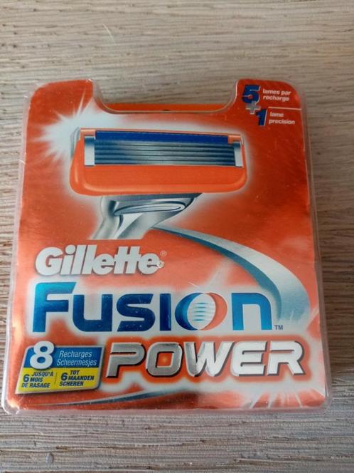 Gillette fusion 5 scheermesjes 8 stuks, Handtassen en Accessoires, Uiterlijk | Gezichtsverzorging, Nieuw, Verzorging, Gehele gezicht