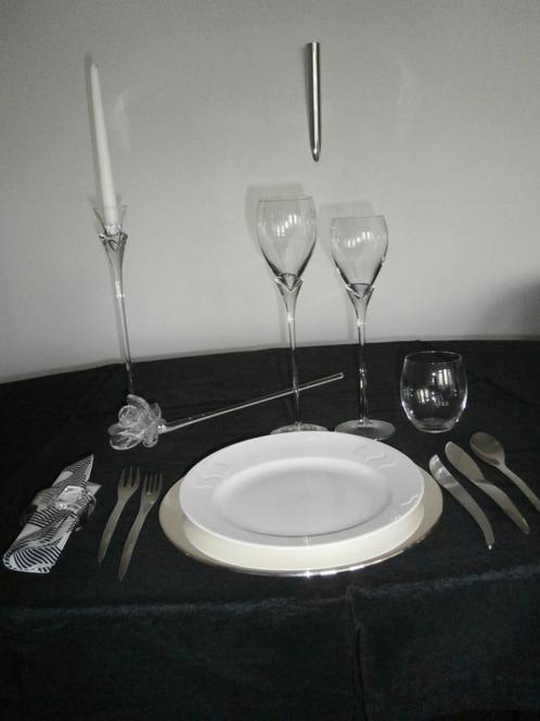 24 unieke wijnglazen, Antiek en Kunst, Antiek | Glaswerk en Kristal, Ophalen