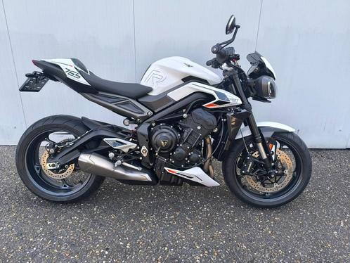 Triumph Street Triple 765 R 2025!! 1700 KM!, Motoren, Motoren | Triumph, Particulier, Naked bike, meer dan 35 kW, 3 cilinders