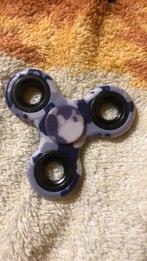 Fidget spinners, Ophalen