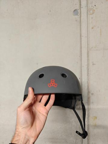 Triple Eight Brainsaver helm L/XL (fietshelm of skatehelm) beschikbaar voor biedingen