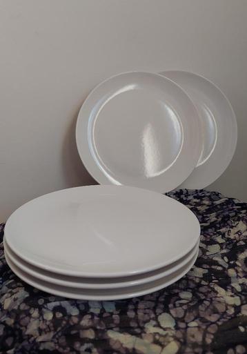 5 porseleinen dessertborden beschikbaar voor biedingen