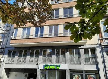 Appartement à louer à Charleroi, 2 chambres disponible aux enchères