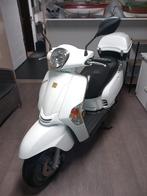 Witte brommer 50cc, Ophalen, Kymco, Nieuw, Benzine