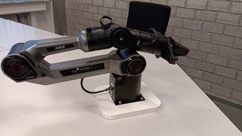 AgileX Robotarm MET GRIJPER, Zakelijke goederen, Overige Zakelijke goederen, Ophalen of Verzenden