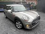 Mini Cooper,1.5i, 2016,127.000km, Automaat,Ac + 12m Garantie, Auto's, Automaat, Beige, Beige, Bedrijf