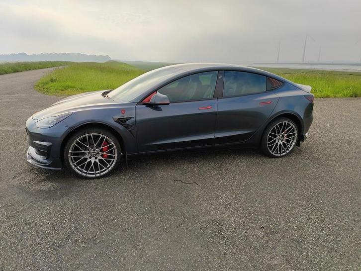 TESLA MODEL 3 ACCESOIRES INTERIEUR EXTERIEUR ELEKTRONICA, Auto diversen, Tuning en Styling, Ophalen of Verzenden