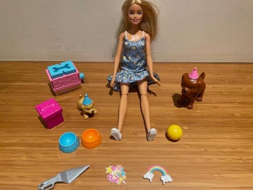 Barbie anniversaire de chiots, Kinderen en Baby's, Speelgoed | Poppen, Barbie, Ophalen of Verzenden