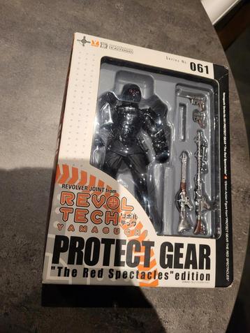 Vintage actiefiguur RevolTech / Protect Gear beschikbaar voor biedingen
