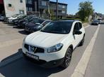 Nissan Qashqai 1.6i 2WD **12M GARANTIE **CARNET COMPLET**, Auto's, Euro 5, 4 cilinders, 1600 cc, Wit
