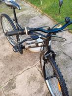 VELO VTT DE MARQUE MOUNTAIN SERIE 50, Enlèvement, Comme neuf