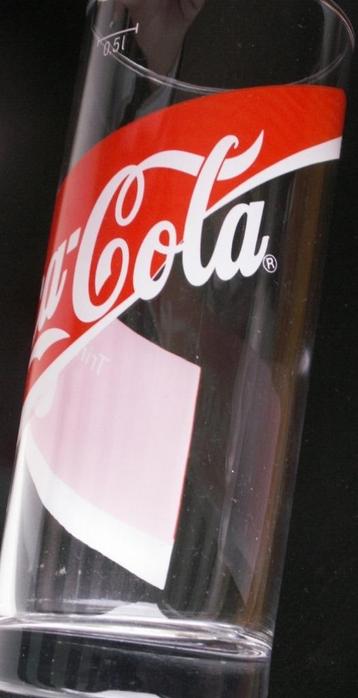 Verre à Coca Cola Autriche avec texte incliné Coca-Cola 0,5  disponible aux enchères