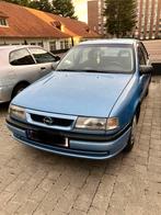 Opel vectra a, Auto's, Voorwielaandrijving, Euro 5, Stof, Zwart