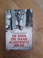 Waargebeurd boek - ' De man die naar Auschwitz wilde ', Ophalen of Verzenden, Gelezen