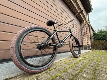 Pro bmx Division Spurwood 21” met Heavan’s Gate handlebars beschikbaar voor biedingen