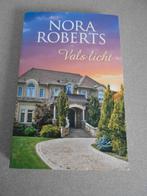 Nora Roberts - Vals licht, Ophalen of Verzenden, Nieuw, Nora Roberts