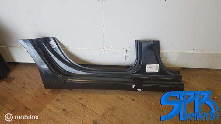 A6 RS6 4F Avant Rechts Dorpel B-Stijl Achter Midden Snijdeel, Auto-onderdelen, Carrosserie, Audi, Gebruikt, Ophalen of Verzenden