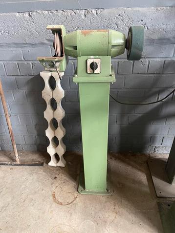 Grinder sur une jambe, Enlèvement, Comme neuf, Moins de 700 watts, Banc de travail