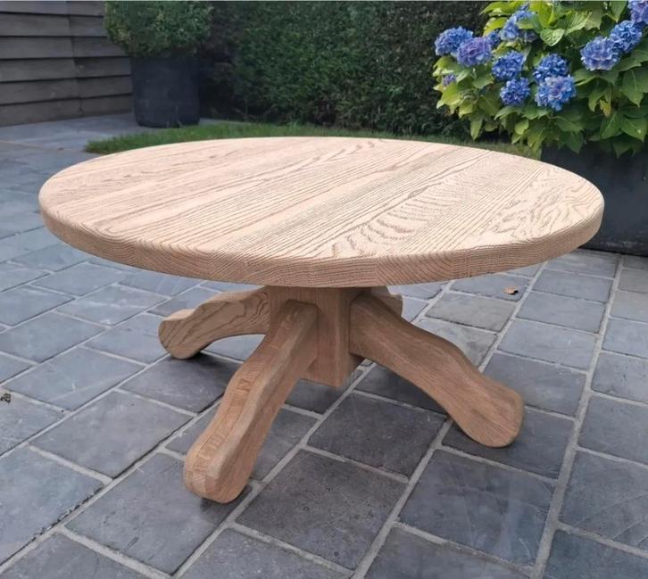 Table basse en chêne entièrement massif. Aérogommé. ., Maison & Meubles, Tables | Tables de salon, Comme neuf, Enlèvement ou Envoi