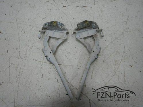 VW Passat B7 Motorkapscharnieren Set L+R, Auto-onderdelen, Carrosserie, Gebruikt, Ophalen of Verzenden