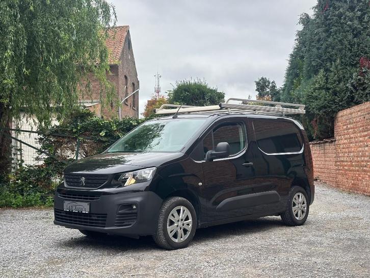Peugeot Partner Lichtevracht 1,2 puretech, Auto's, Peugeot, Bedrijf, Te koop, Partner, Achteruitrijcamera, Adaptive Cruise Control