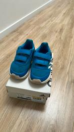Schoentjes Adidas maat 25, Kinderen en Baby's, Ophalen, Gebruikt, Schoentjes
