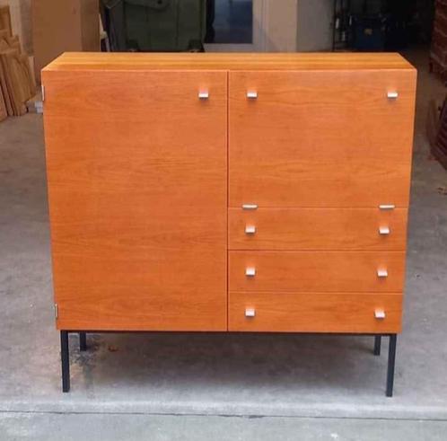 Dressoir Vintage Pierre Guariche Meurop mod 1293 Teak 1960', Huis en Inrichting, Woonaccessoires | Overige, Zo goed als nieuw
