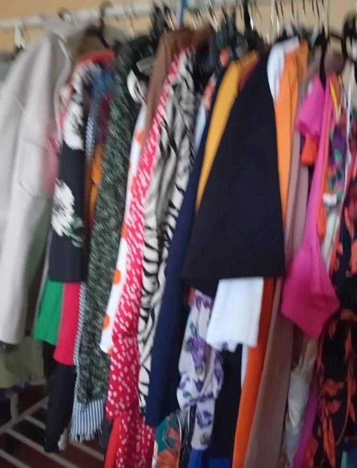 lot kleding en schoenen dames- heren en kinderkleding, Kleding | Heren, Truien en Vesten, Ophalen