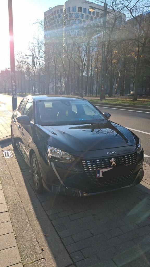 Peugeot 208 Active Pack Automaat 75d km, Auto's, Peugeot, Particulier, Ophalen