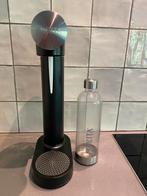 Zwarte bruiswatertoestel van Brita met 1 waterfles., Elektronische apparatuur, Bruiswatermachines, Ophalen, Zo goed als nieuw