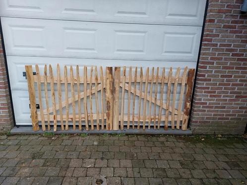 Kastanje kastanjehouten poortje hekwerk palen, Tuin en Terras, Tuinpoorten, Zo goed als nieuw, Ophalen
