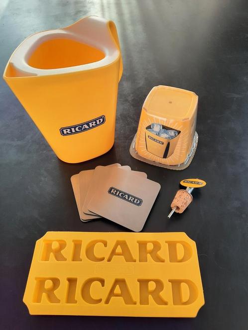 Ricard set, karaf Robert Stadler, dispenser, onderlegger, Collections, Marques & Objets publicitaires, Comme neuf, Emballage, Enlèvement ou Envoi