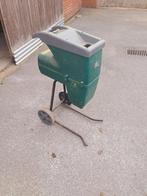 Houthakselaar op elektriciteit, Ophalen