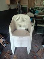 10 identieke, nieuwe plastieken tuinstoelen., Ophalen, Nieuw, Plastic, Stapelbaar