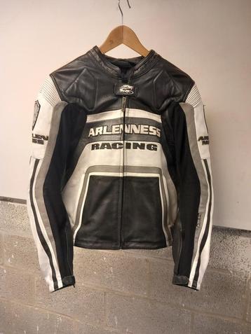 Veste & pantalon moto beschikbaar voor biedingen