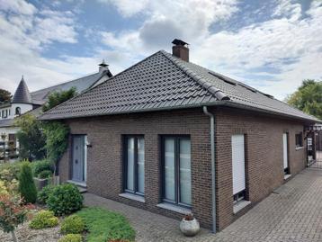Zinken dakgoot (56 meter) beschikbaar voor biedingen