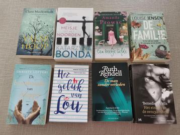 8 boeken  beschikbaar voor biedingen