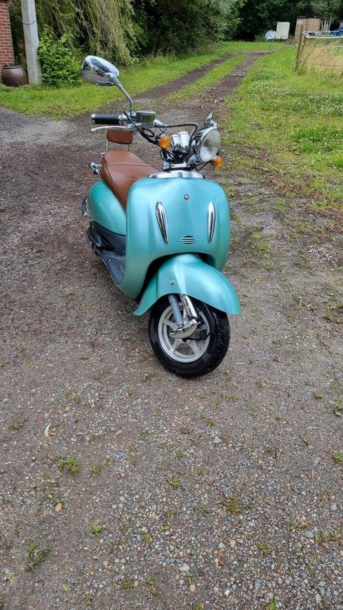 50cc scooter retro B-klasse, Vélos & Vélomoteurs, Vélomoteurs & Scooters bridés, Utilisé, SYM, Enlèvement ou Envoi