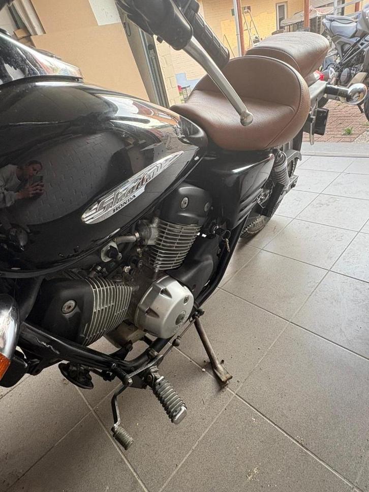Honda shadow, Motoren, Motoren | Honda, Particulier, Chopper, 11 kW of minder, 1 cilinder, Minimaal motorrijbewijs A1, Ophalen
