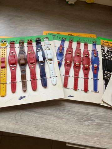 Vintage horlogebandjes leder beschikbaar voor biedingen