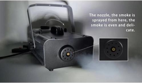 FIRST CLASS ROOKMACHINE 3000W MET VASTE EN DRAADLOZE AFSTAND, Muziek en Instrumenten, Licht en Laser, Nieuw, Licht, Geluidgestuurd