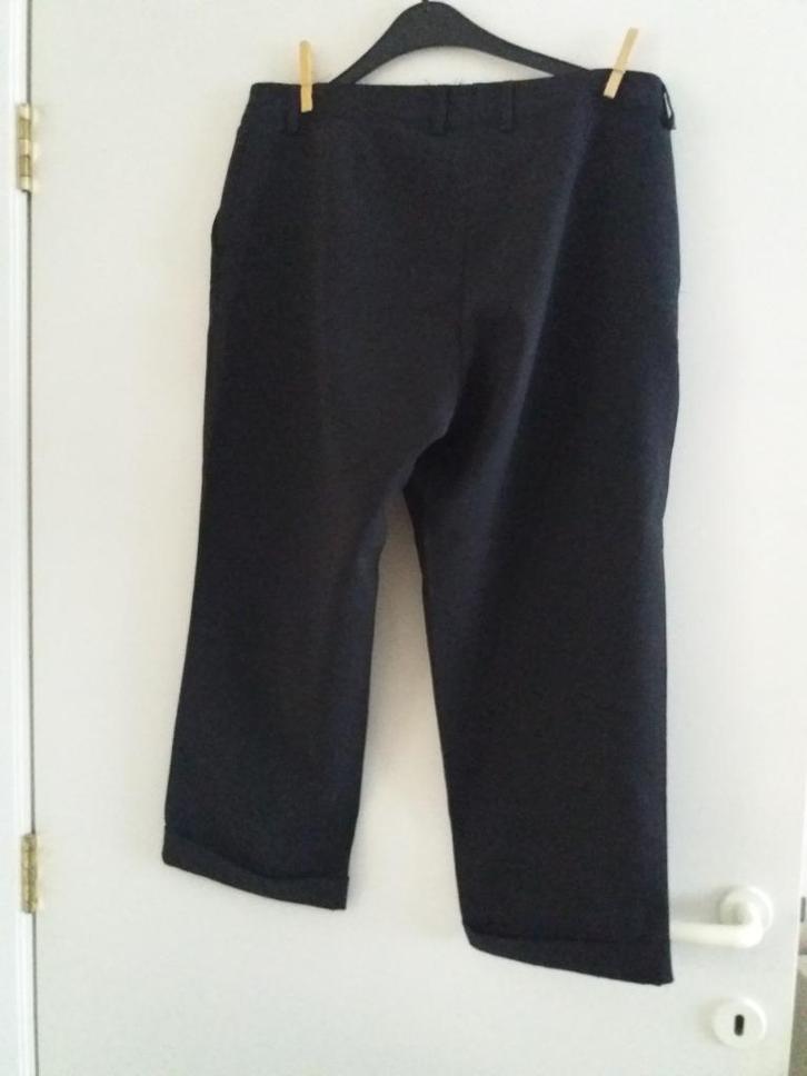 dames broek maat 44 kleur zwart, Kleding | Dames, Broeken en Pantalons, Gedragen, Maat 42/44 (L), Zwart, Ophalen of Verzenden