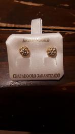 Boucles d'oreilles dorées en forme de boule avec des pierres, Enlèvement ou Envoi, Avec cristal, Argent, Neuf