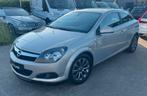 Opel Astra GTC // Benzine, Bedrijf, Handgeschakeld, 1364 cc, Xenon verlichting