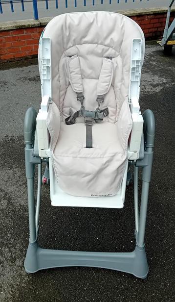 Kinderstoel  beschikbaar voor biedingen