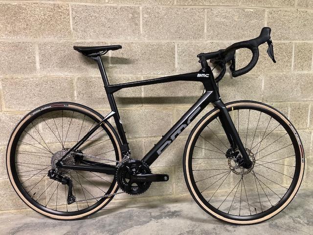 BMC RoadMachine Five 105Di2 2023, Vélos & Vélomoteurs, Vélos | Vélos de course, Comme neuf, Hommes, Autres marques, Plus de 20 vitesses