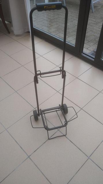 Handige opvouwbare trolley beschikbaar voor biedingen